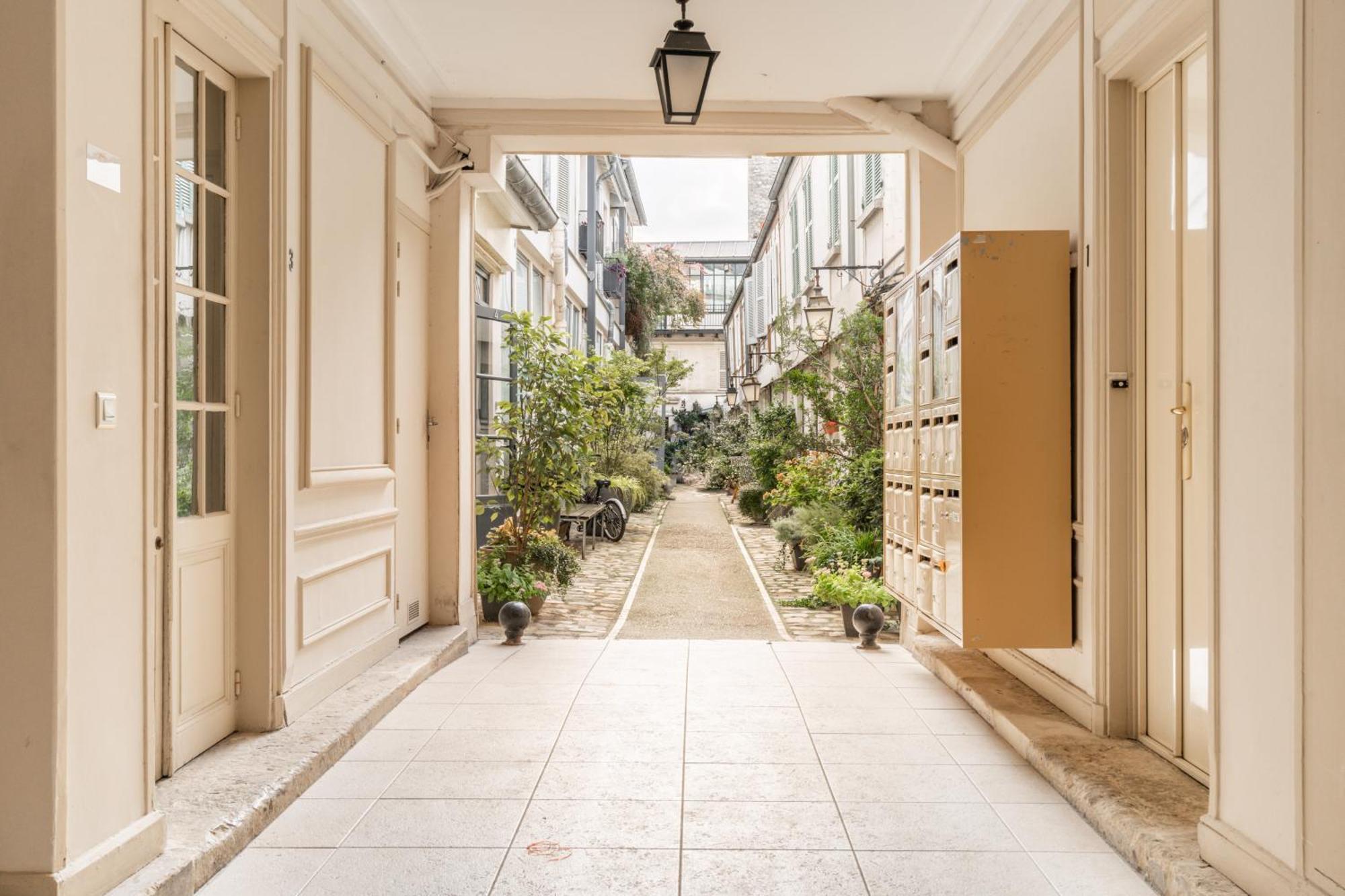 Merveilleux Appartement De Luxe Au Coeurs De Saint-Germain Paris Exterior photo